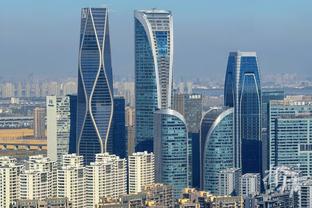 卡塔尔vs中国 裁判组：科威特人阿卜杜拉-贾迈利任主裁